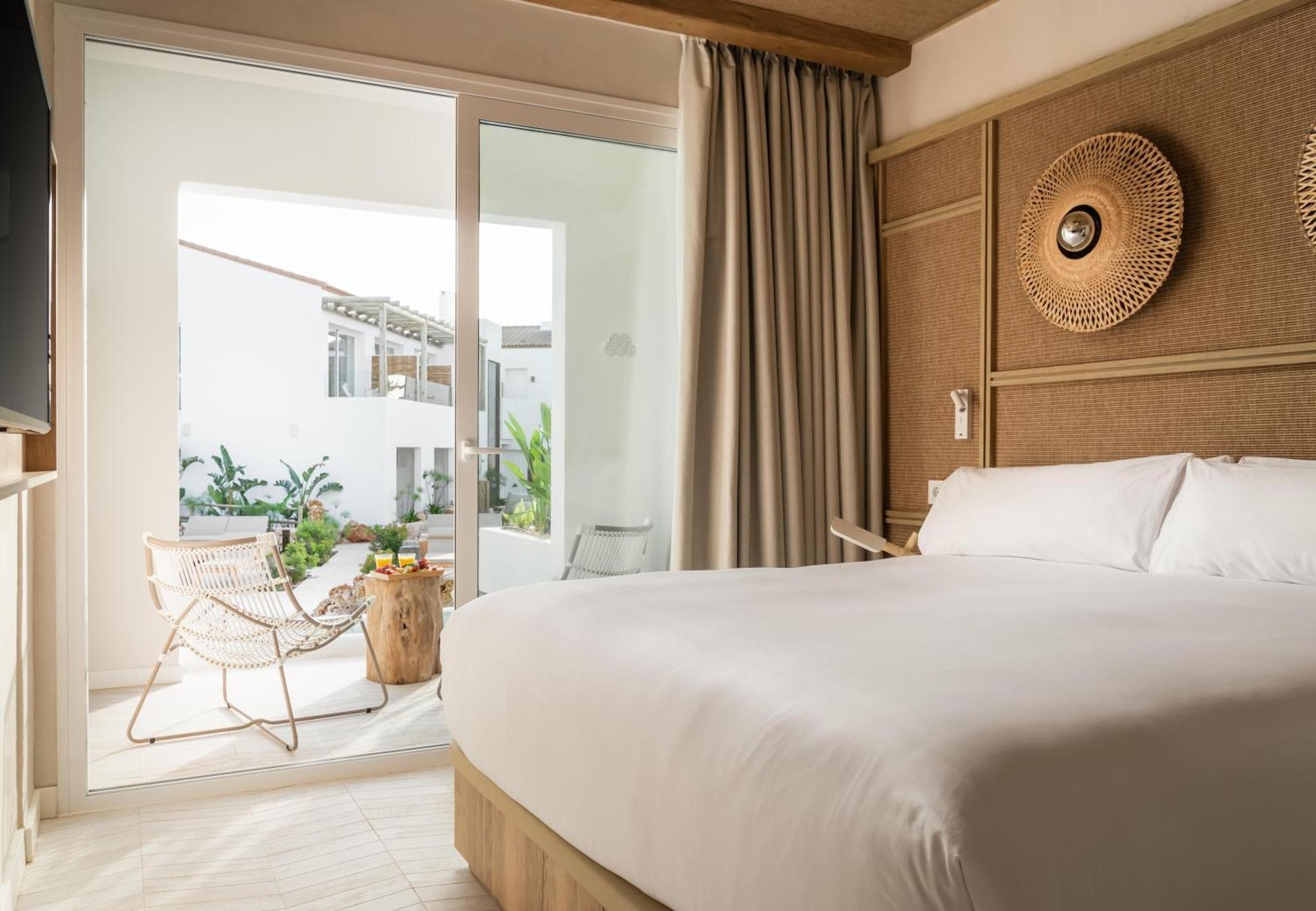 Lago Resort Menorca - Suites Del Lago Adults Only Кала-ен-Бош Екстер'єр фото
