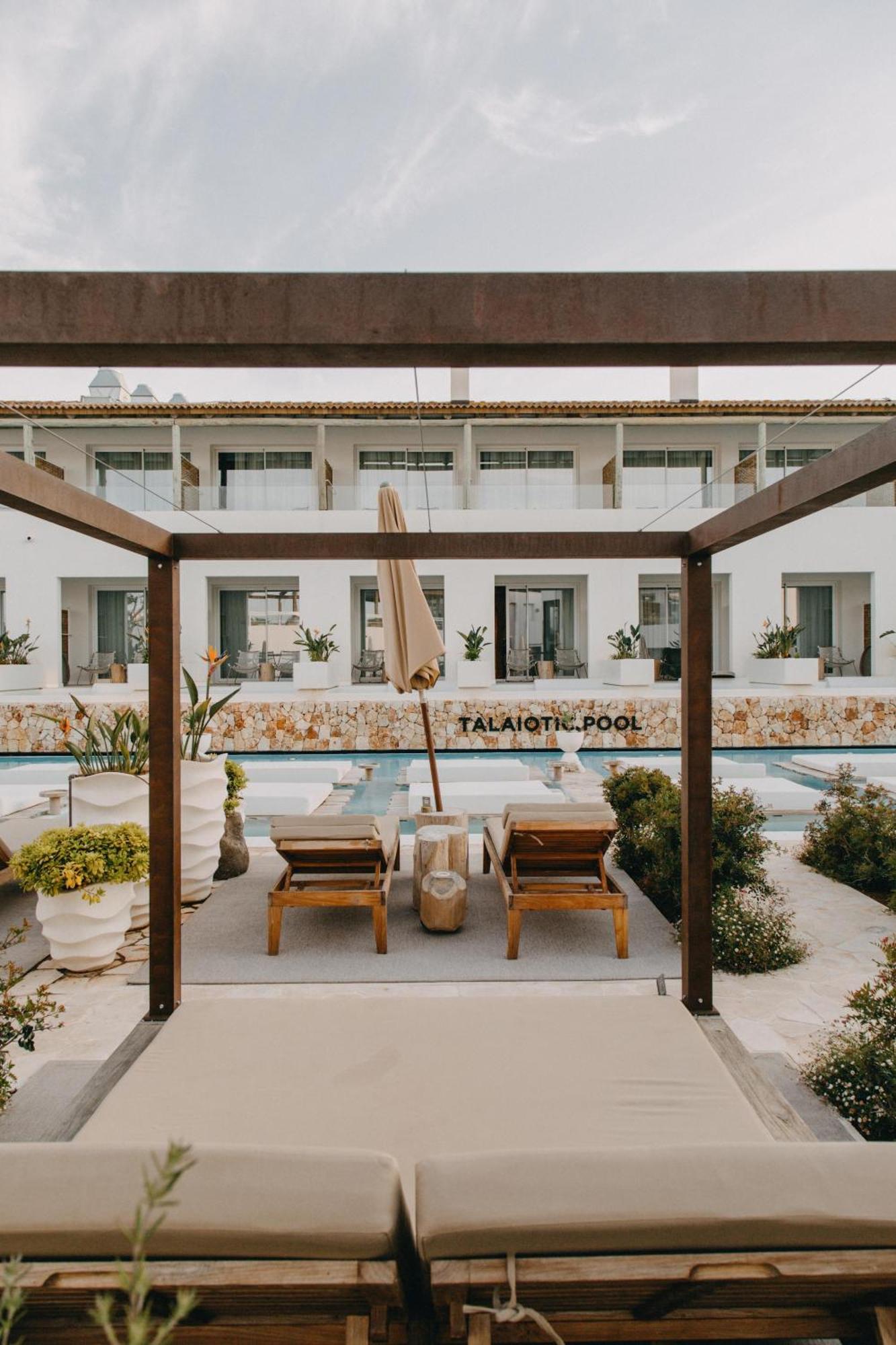 Lago Resort Menorca - Suites Del Lago Adults Only Кала-ен-Бош Екстер'єр фото